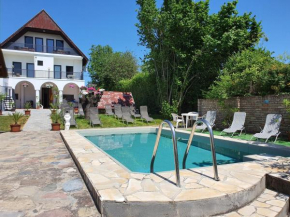 Sipos Vendég és Apartmanház, Balatongyörök